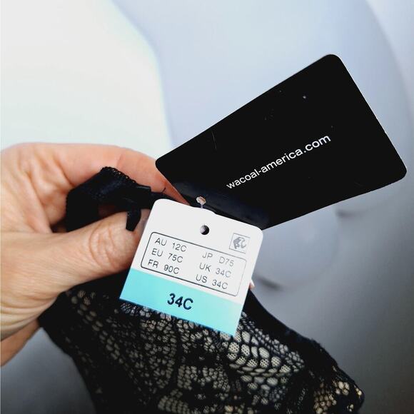 WACOAL Take The Plunge Crochet Lace Bra 851273 Black 34C Underwire Mesh Soft Cup - Picture 7 of 13